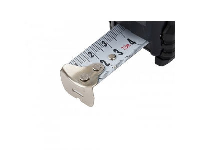 Рулетка Black, 7,5 м х 25 мм, обрезиненный корпус// MATRIX