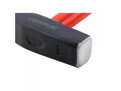 Молоток слесарный, 600 г, фибергласовая обрезиненная рукоятка// MATRIX